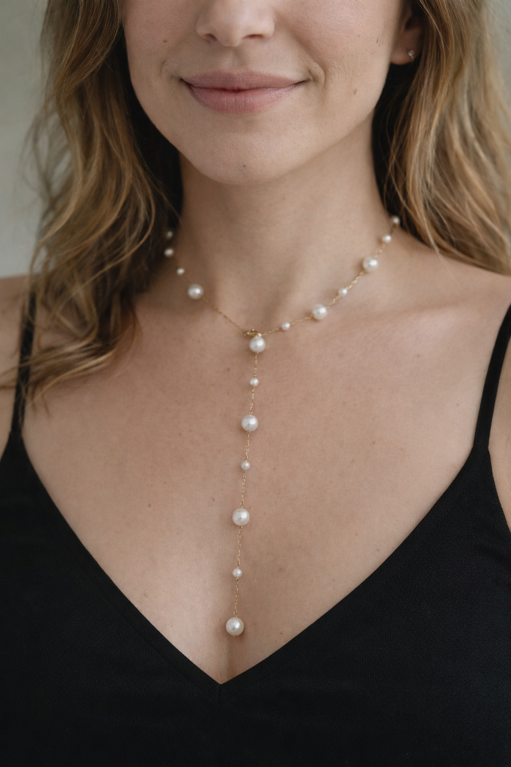 Collier Y perles blanches