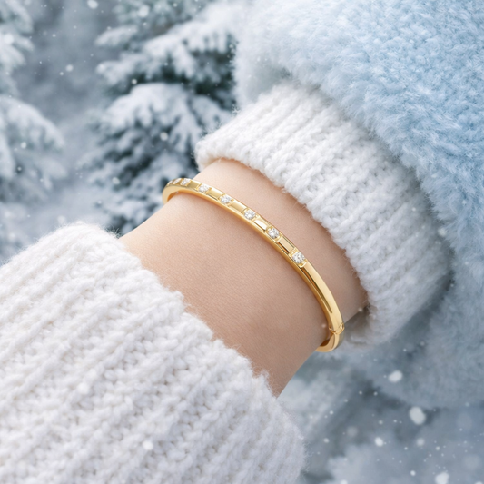 Bracelet jonc plaqué or 18K serti de zircone