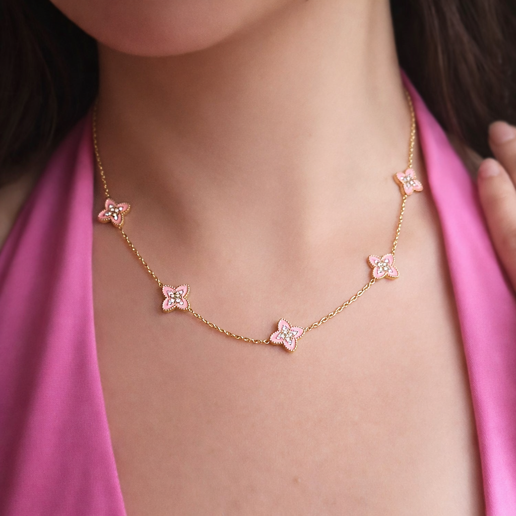 Collier Choker fleurs émaillées roses