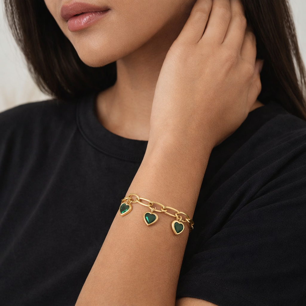 Pulsera con dije de corazón verde - Chapada en oro de 18 quilates