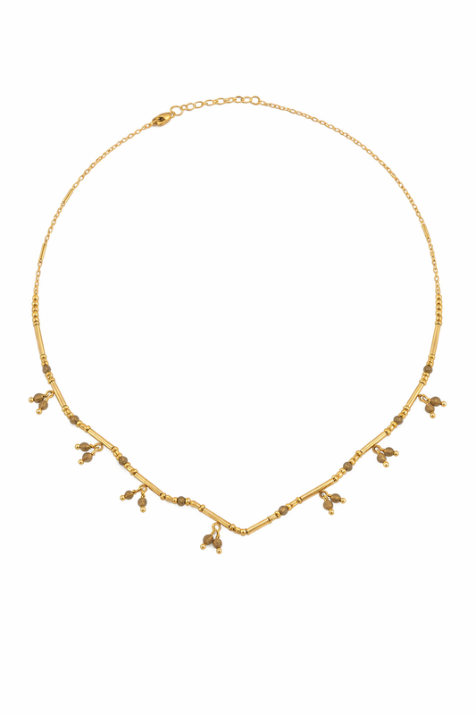 Collier artisanal à perles