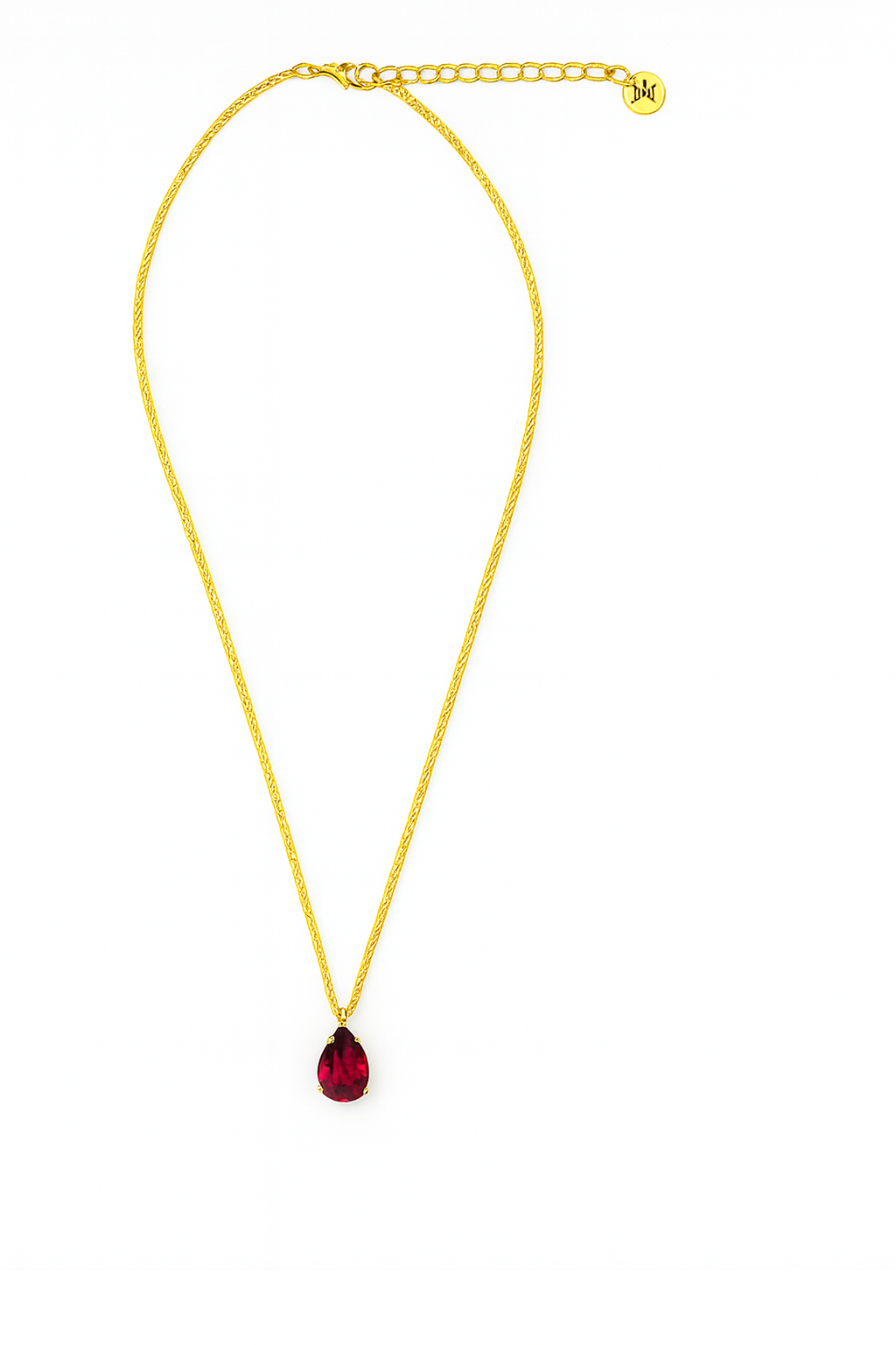 Collier doré avec pendentif goutte rubis