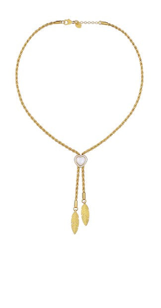 Collar en forma de Y con corazón y plumas