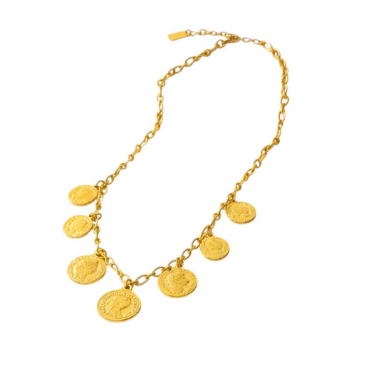 Collar con dije de moneda antigua