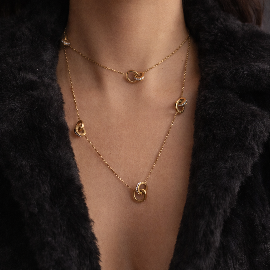 Éclat Roma long necklace