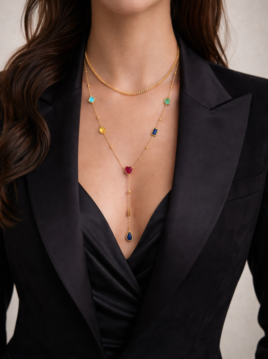 Collar multihebra en forma de Y con piedra de colores